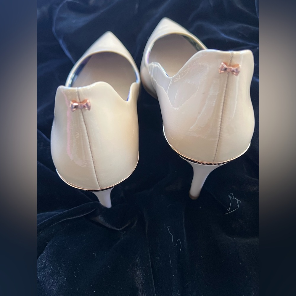 Ted Baker Women's Nude-Pinkish Leather Heels - Size 37 - Picture 12 of 16